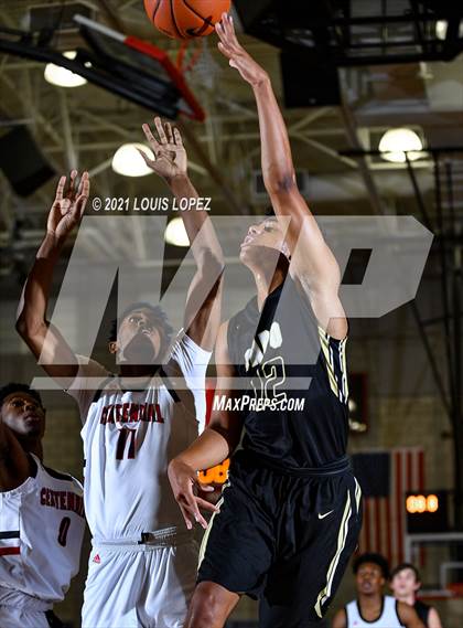 Thumbnail 3 in Capistrano Valley vs. Centennial (Mater Dei Extravaganza) photogallery.