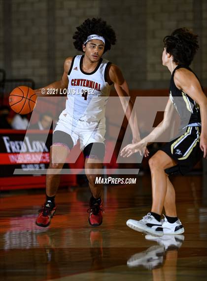 Thumbnail 1 in Capistrano Valley vs. Centennial (Mater Dei Extravaganza) photogallery.