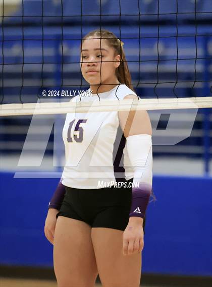 Thumbnail 3 in West Rusk vs Edgewood photogallery.