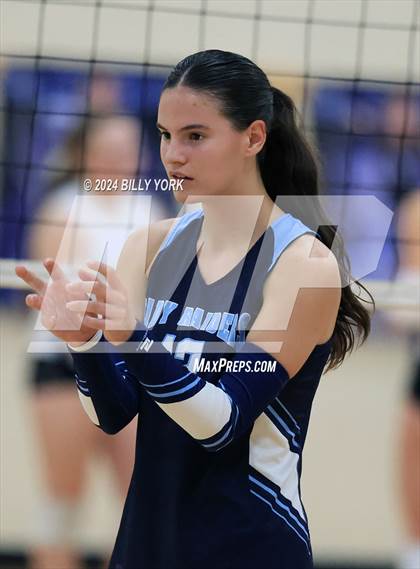 Thumbnail 3 in West Rusk vs Edgewood photogallery.