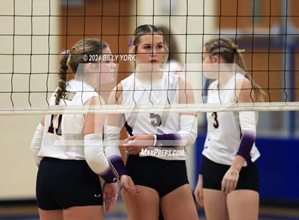 Thumbnail 2 in West Rusk vs Edgewood photogallery.
