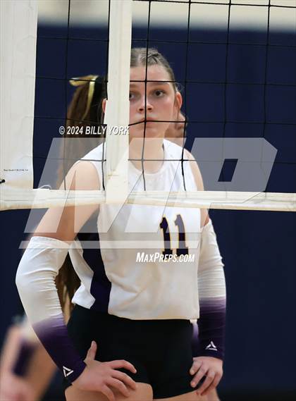 Thumbnail 3 in West Rusk vs Edgewood photogallery.