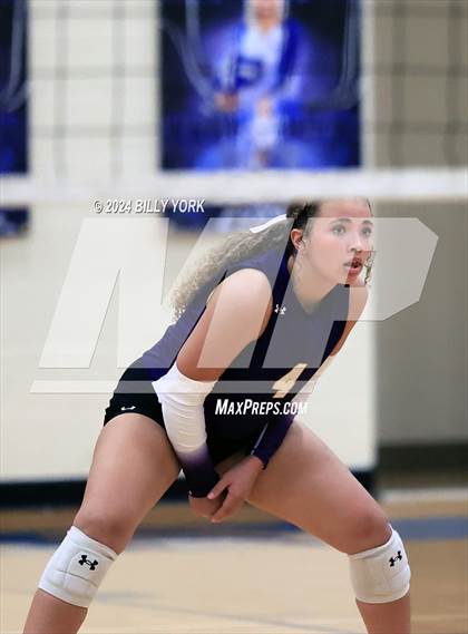 Thumbnail 2 in West Rusk vs Edgewood photogallery.