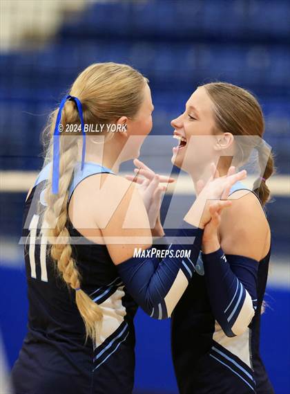 Thumbnail 3 in West Rusk vs Edgewood photogallery.
