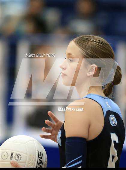 Thumbnail 2 in West Rusk vs Edgewood photogallery.