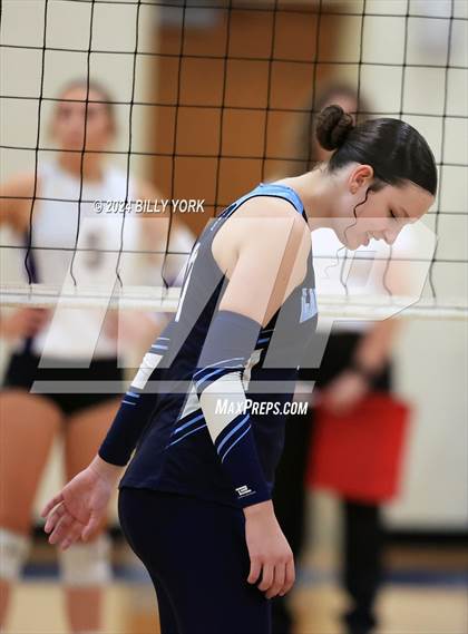 Thumbnail 3 in West Rusk vs Edgewood photogallery.