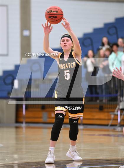 Thumbnail 2 in Timpview vs. Wasatch (UHSAA 5A First Round) photogallery.