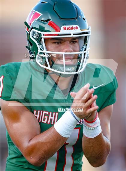Thumbnail 2 in The Woodlands vs Willis photogallery.