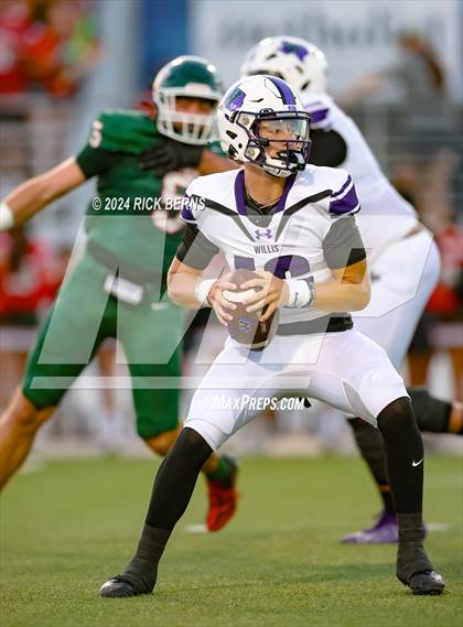 Thumbnail 1 in The Woodlands vs Willis photogallery.