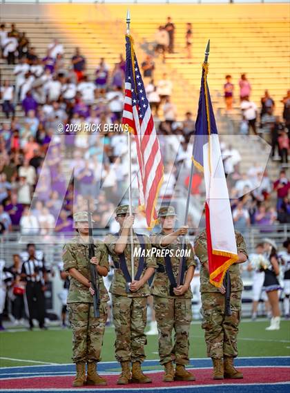 Thumbnail 1 in The Woodlands vs Willis photogallery.