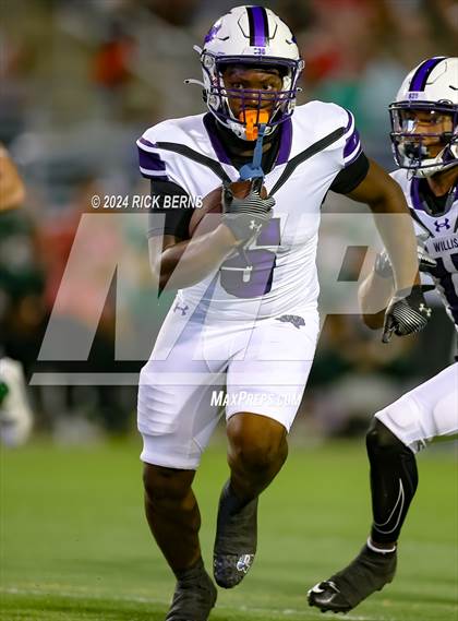 Thumbnail 3 in The Woodlands vs Willis photogallery.
