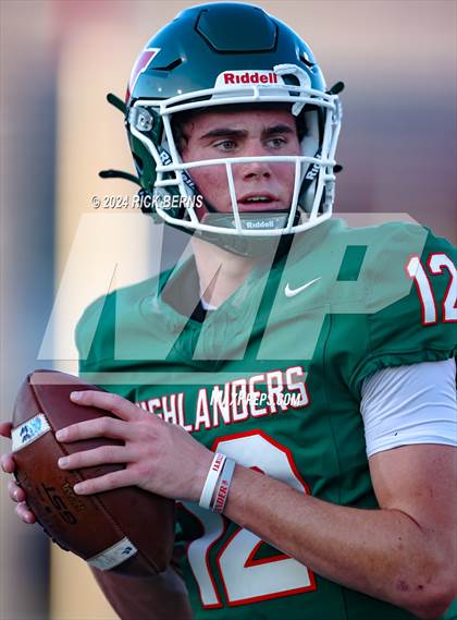 Thumbnail 2 in The Woodlands vs Willis photogallery.