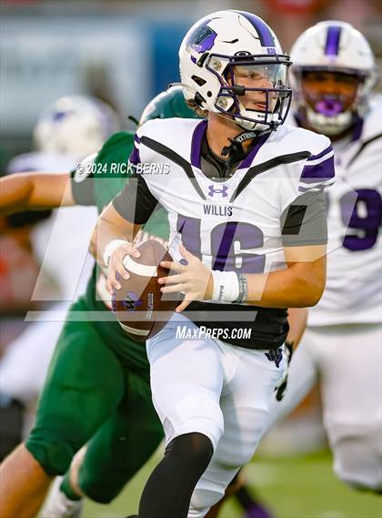 Thumbnail 3 in The Woodlands vs Willis photogallery.