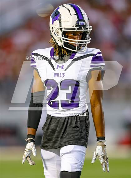 Thumbnail 3 in The Woodlands vs Willis photogallery.