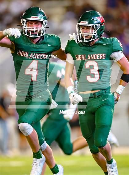 Thumbnail 3 in The Woodlands vs Willis photogallery.