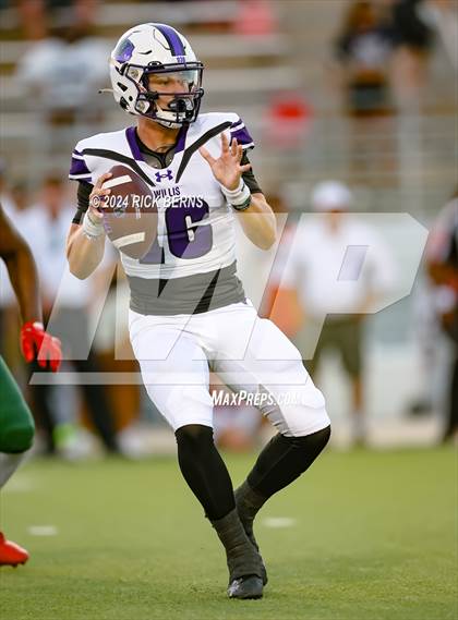 Thumbnail 3 in The Woodlands vs Willis photogallery.