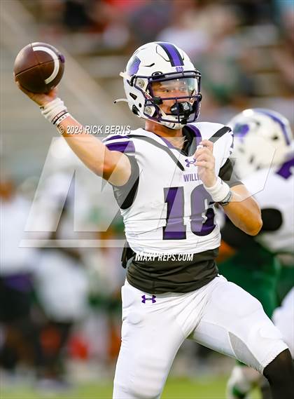 Thumbnail 1 in The Woodlands vs Willis photogallery.