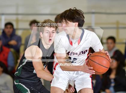 Thumbnail 3 in De La Salle vs. Campolindo (Gridley Invitational) photogallery.