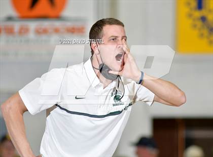 Thumbnail 1 in De La Salle vs. Campolindo (Gridley Invitational) photogallery.