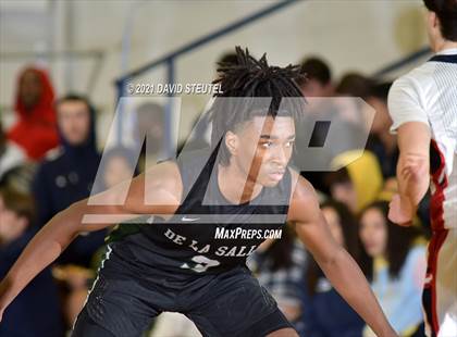 Thumbnail 3 in De La Salle vs. Campolindo (Gridley Invitational) photogallery.