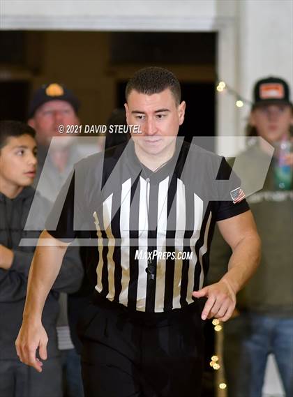 Thumbnail 1 in De La Salle vs. Campolindo (Gridley Invitational) photogallery.