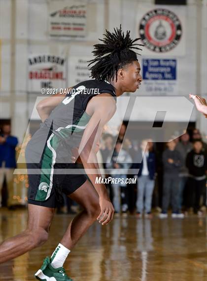 Thumbnail 2 in De La Salle vs. Campolindo (Gridley Invitational) photogallery.