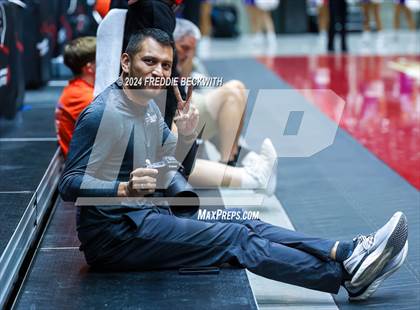 Thumbnail 2 in Grand Oaks vs. Fulshear (UIL 6A Volleyball Division I Final) photogallery.