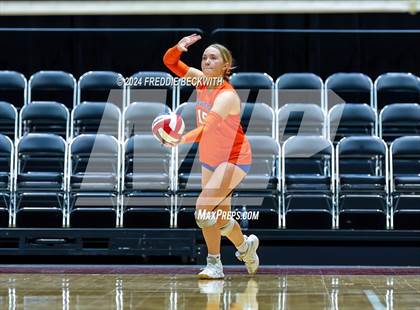 Thumbnail 2 in Grand Oaks vs. Fulshear (UIL 6A Volleyball Division I Final) photogallery.