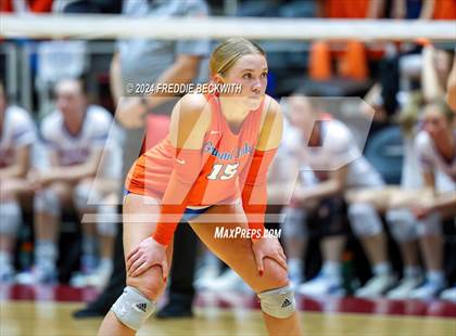 Thumbnail 2 in Grand Oaks vs. Fulshear (UIL 6A Volleyball Division I Final) photogallery.