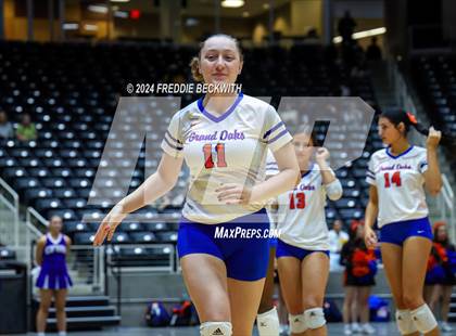 Thumbnail 2 in Grand Oaks vs. Fulshear (UIL 6A Volleyball Division I Final) photogallery.