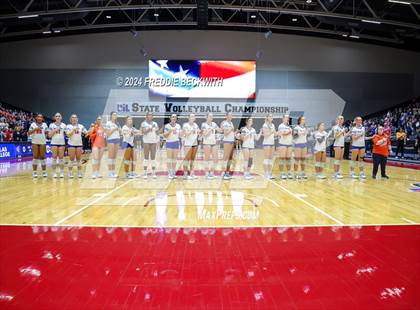 Thumbnail 2 in Grand Oaks vs. Fulshear (UIL 6A Volleyball Division I Final) photogallery.