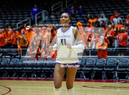 Thumbnail 1 in Grand Oaks vs. Fulshear (UIL 6A Volleyball Division I Final) photogallery.