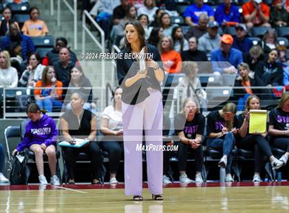 Thumbnail 1 in Grand Oaks vs. Fulshear (UIL 6A Volleyball Division I Final) photogallery.