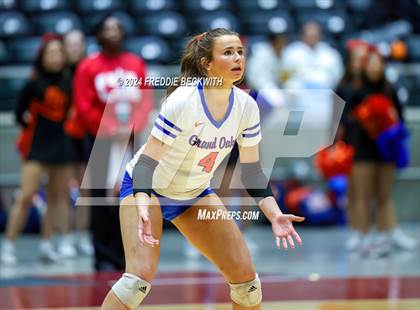 Thumbnail 1 in Grand Oaks vs. Fulshear (UIL 6A Volleyball Division I Final) photogallery.