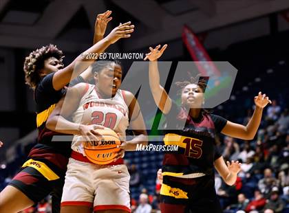 Thumbnail 3 in Forest Park vs. Woodward Academy GHSA 5A Championship photogallery.