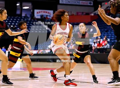 Thumbnail 3 in Forest Park vs. Woodward Academy GHSA 5A Championship photogallery.