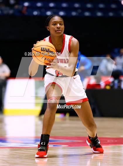 Thumbnail 3 in Forest Park vs. Woodward Academy GHSA 5A Championship photogallery.