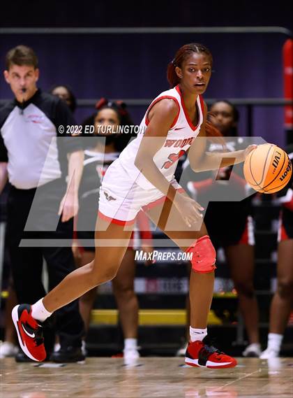 Thumbnail 3 in Forest Park vs. Woodward Academy GHSA 5A Championship photogallery.