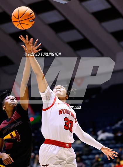Thumbnail 1 in Forest Park vs. Woodward Academy GHSA 5A Championship photogallery.