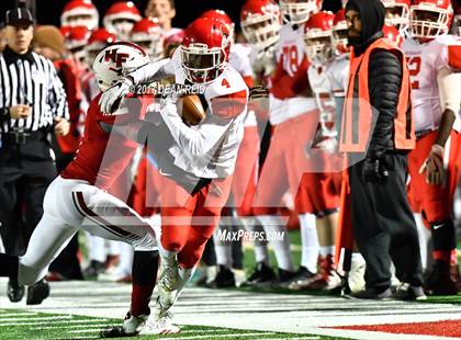 Thumbnail 1 in Naperville Central @ Homewood-Flossmoor (IHSA Class 8A 2nd Round Playoffs) photogallery.