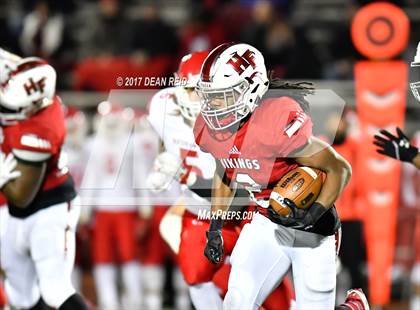 Thumbnail 2 in Naperville Central @ Homewood-Flossmoor (IHSA Class 8A 2nd Round Playoffs) photogallery.