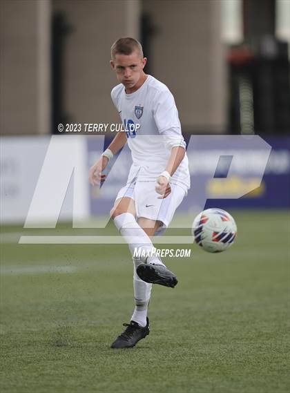 Thumbnail 3 in Skyridge vs. Pleasant Grove (UHSAA 6A Semifinal) photogallery.