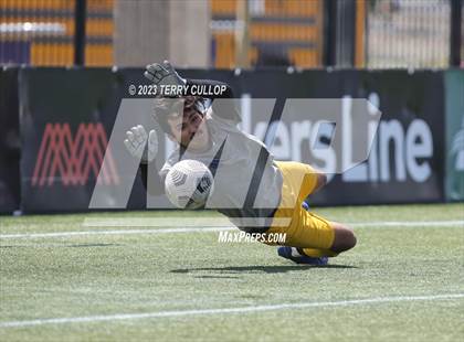 Thumbnail 1 in Skyridge vs. Pleasant Grove (UHSAA 6A Semifinal) photogallery.