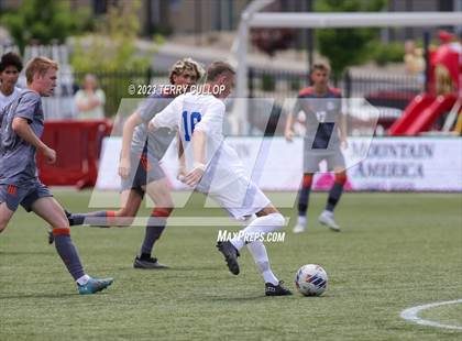 Thumbnail 1 in Skyridge vs. Pleasant Grove (UHSAA 6A Semifinal) photogallery.