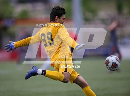 Thumbnail 3 in Skyridge vs. Pleasant Grove (UHSAA 6A Semifinal) photogallery.
