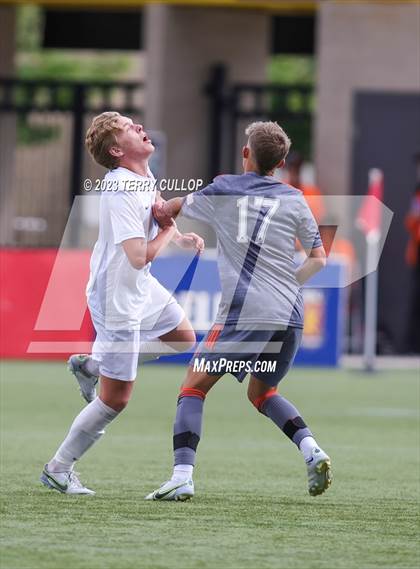 Thumbnail 2 in Skyridge vs. Pleasant Grove (UHSAA 6A Semifinal) photogallery.