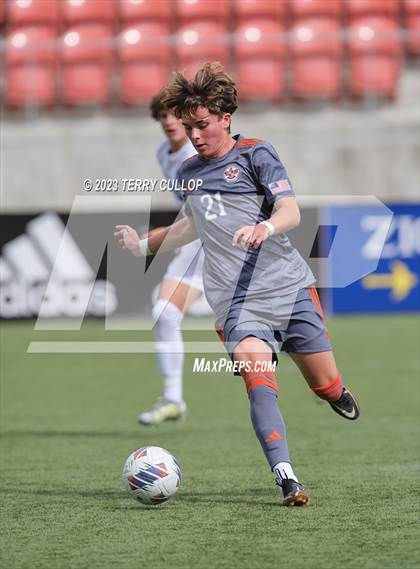 Thumbnail 2 in Skyridge vs. Pleasant Grove (UHSAA 6A Semifinal) photogallery.
