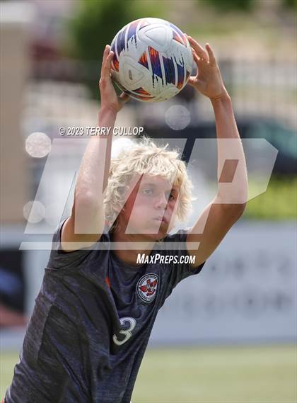 Thumbnail 2 in Skyridge vs. Pleasant Grove (UHSAA 6A Semifinal) photogallery.