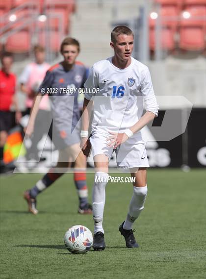 Thumbnail 3 in Skyridge vs. Pleasant Grove (UHSAA 6A Semifinal) photogallery.