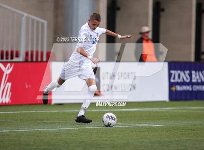 Thumbnail 3 in Skyridge vs. Pleasant Grove (UHSAA 6A Semifinal) photogallery.